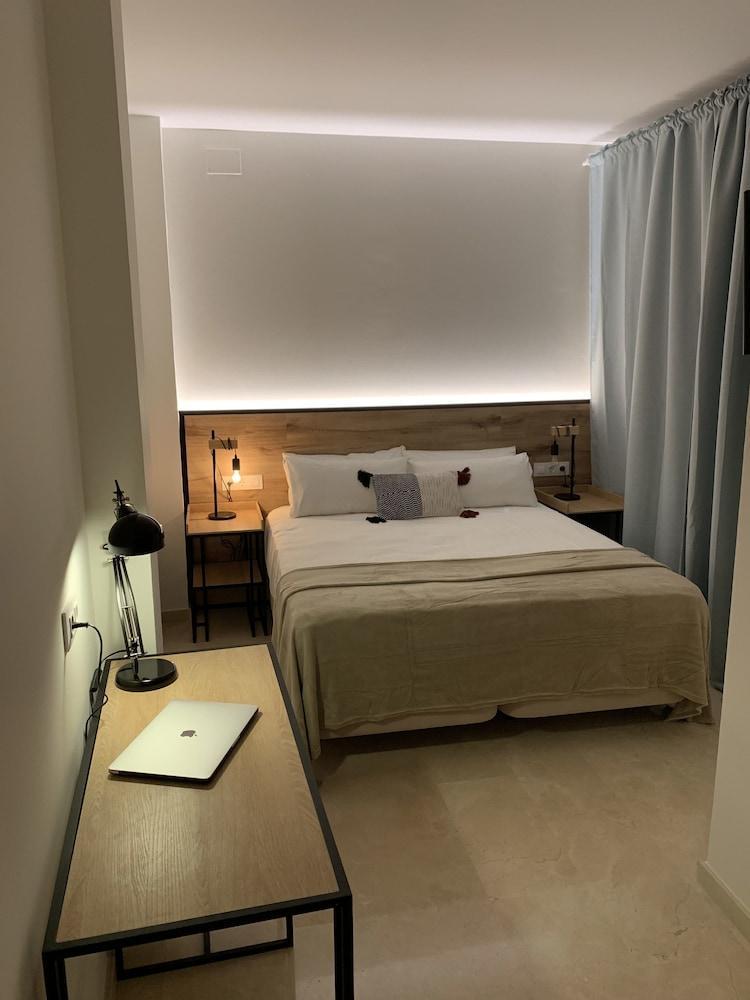 Sweet Sevilla Suites Екстер'єр фото